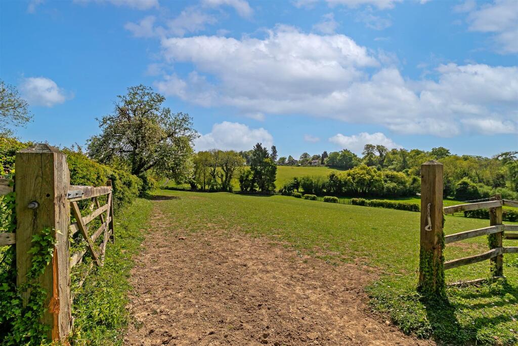 Additional image 19 of Reynards Road, Welwyn