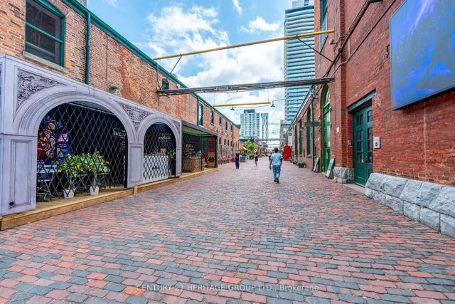 Additional image 35 of 33 Mill St Unit 607