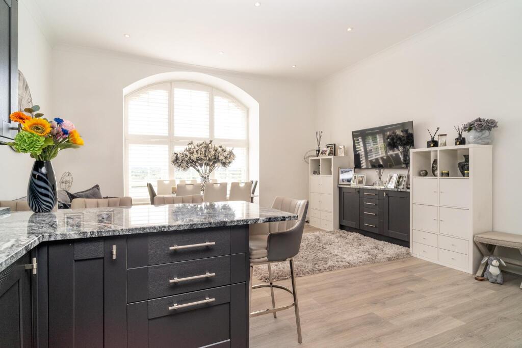 Additional image 9 of West Hall, Beningfield Drive, St Albans, AL2