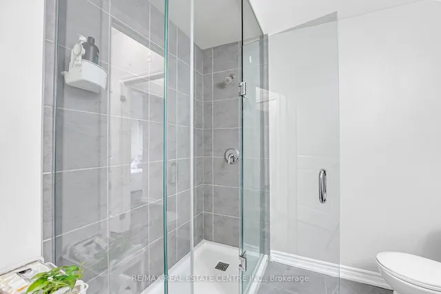 Additional image 29 of 640 Sauve St Unit 316