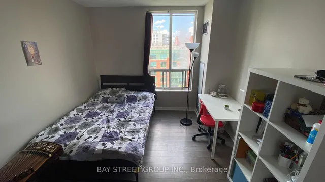 Additional image 7 of 284 Bloor St Unit 902