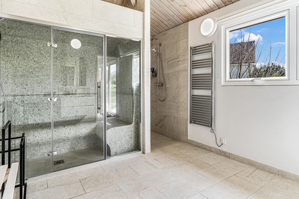 Additional image 8 of Reynards Road, Welwyn, AL6