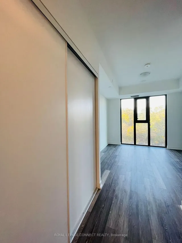 250 Lawrence Ave Unit 504