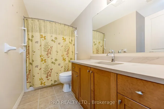 Additional image 25 of 165 Chandos Dr Unit 18