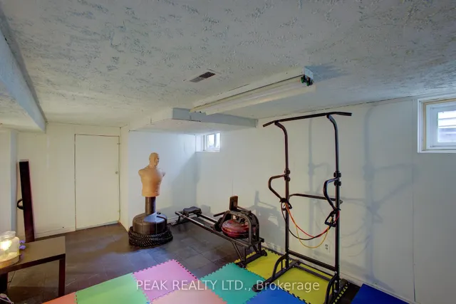 Additional image 34 of 20 Dunham Ave