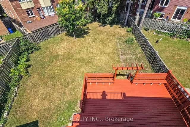 Additional image 39 of 52 Wyper Sq