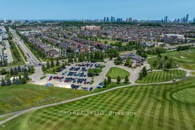 Additional image 43 of 792 Ledbury Cres