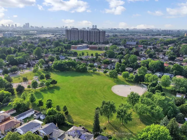 房产图片 48 - 33 Mendip Cres