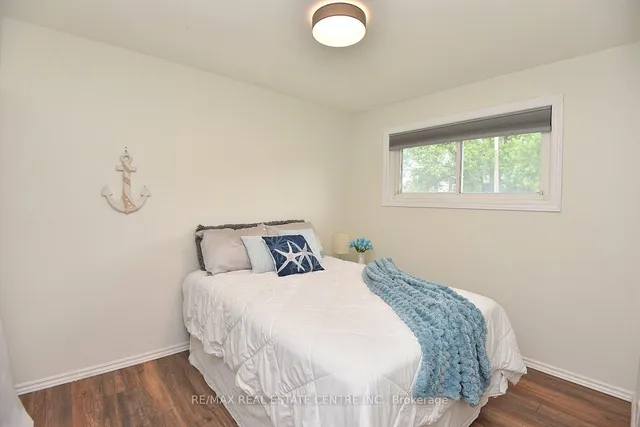 房产图片 17 - 405 Erindale Dr