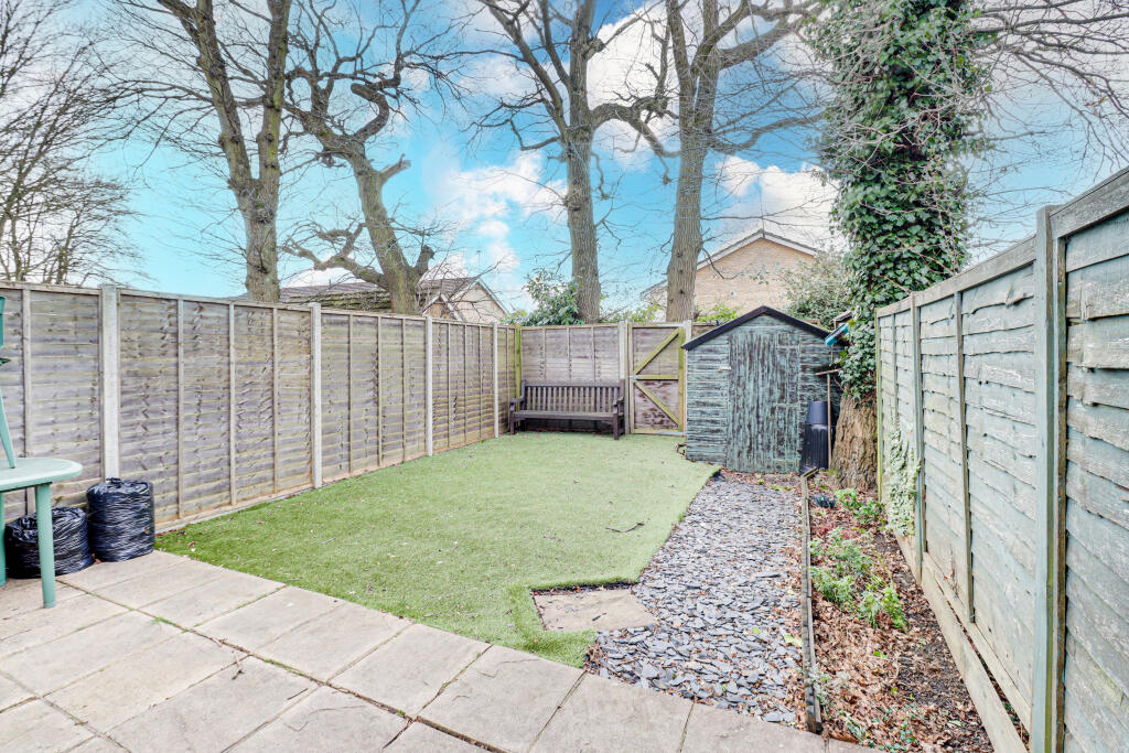 Additional image 5 of Cedarwood Drive, St. Albans, Hertfordshire, AL4