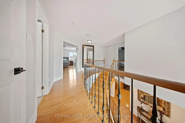 Additional image 29 of 103 Kenpark Ave