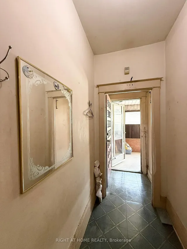 Additional image 6 of 665 Ossington Ave