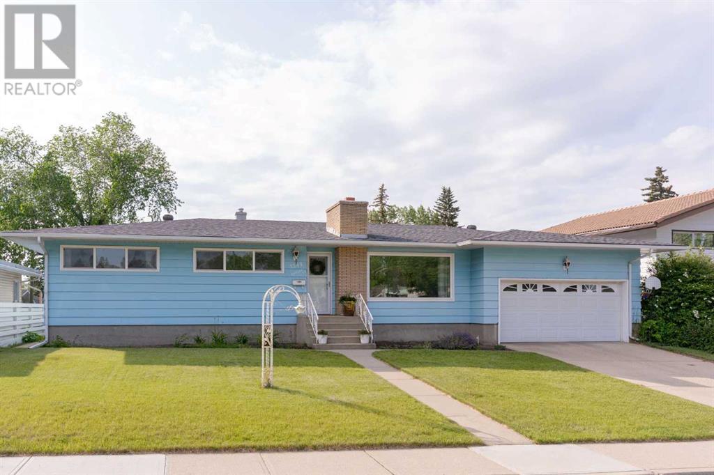 3344 Morley Crescent NW|Calgary, Alberta T2M4K9