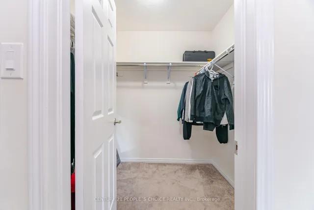 Additional image 35 of 109 Cactus Cres