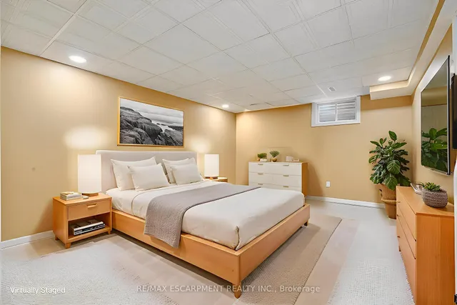 Additional image 12 of 6 Gillespie Cres