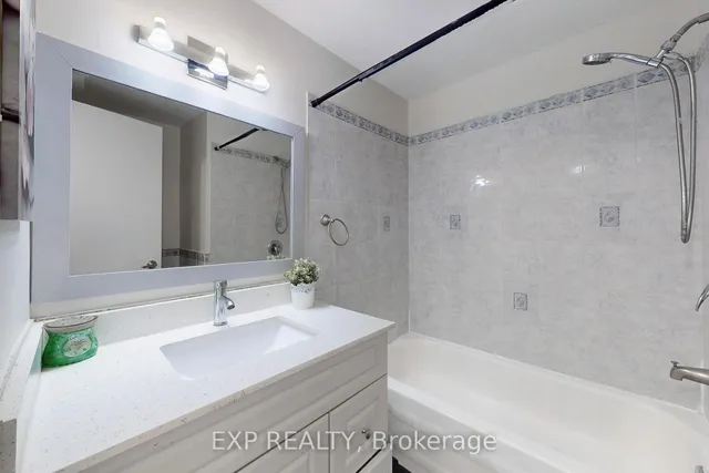 Additional image 30 of 193 Fleetwood Cres Unit 219
