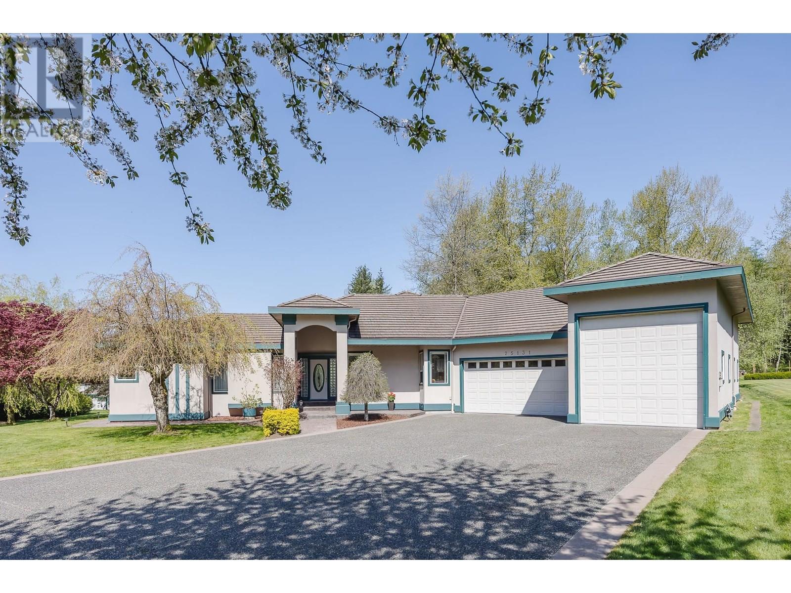 25131 130 AVENUE|Maple Ridge, British Columbia V4R2G1