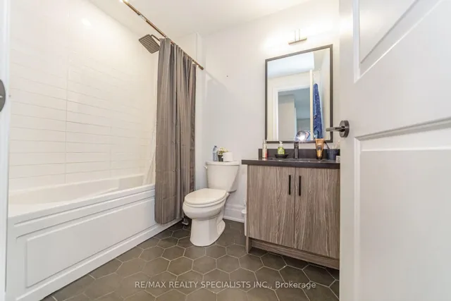 Additional image 30 of 111 Iceland Poppy Tr