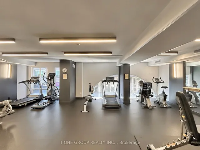 Additional image 31 of 388 Bloor St Unit 1607