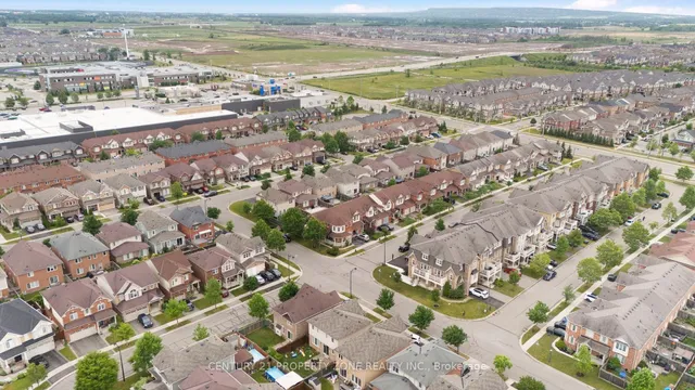 Additional image 29 of 290 Woodley Cres