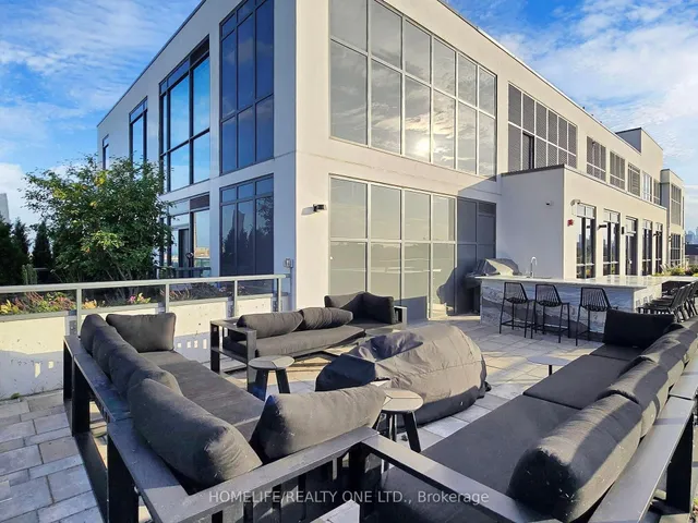 Additional image 39 of 1331 Queen St Unit 402