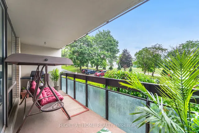 Additional image 23 of 260 Seneca Hill Dr Unit 210