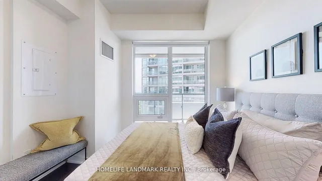 Additional image 19 of 2221 Yonge St Unit 3304