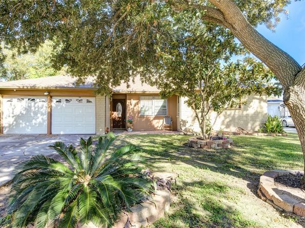 11222 Langdon Ln, Houston, TX 77072