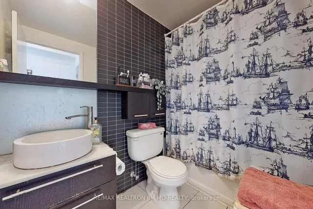 Additional image 18 of 21 Carlton St Unit 3809