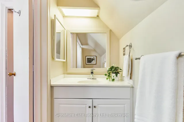 Additional image 31 of 2 Elton Cres