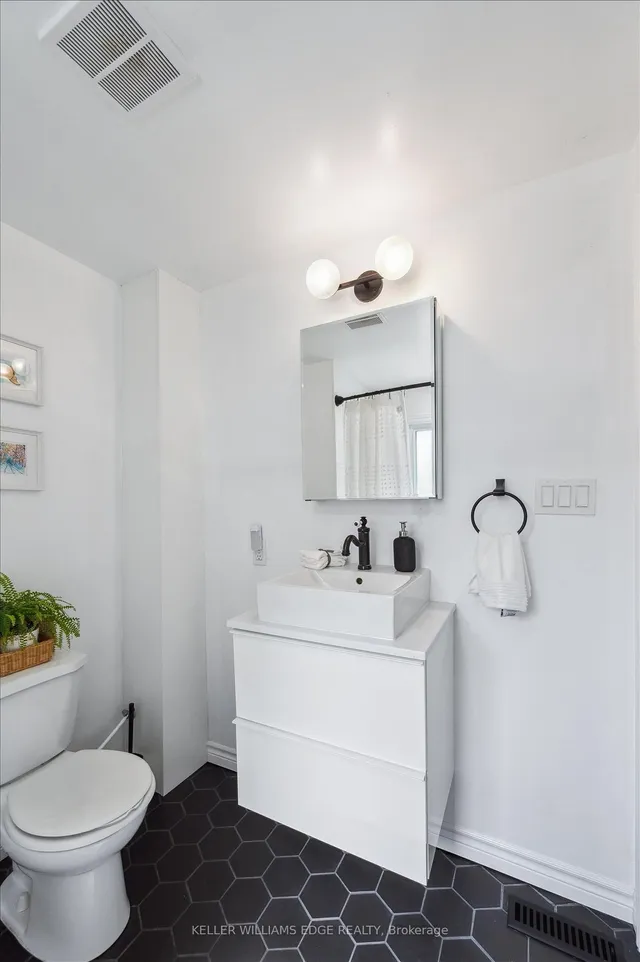 Additional image 20 of 206 Province St