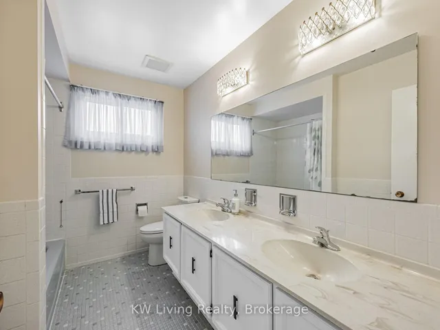 Additional image 17 of 7 Lanewood Cres