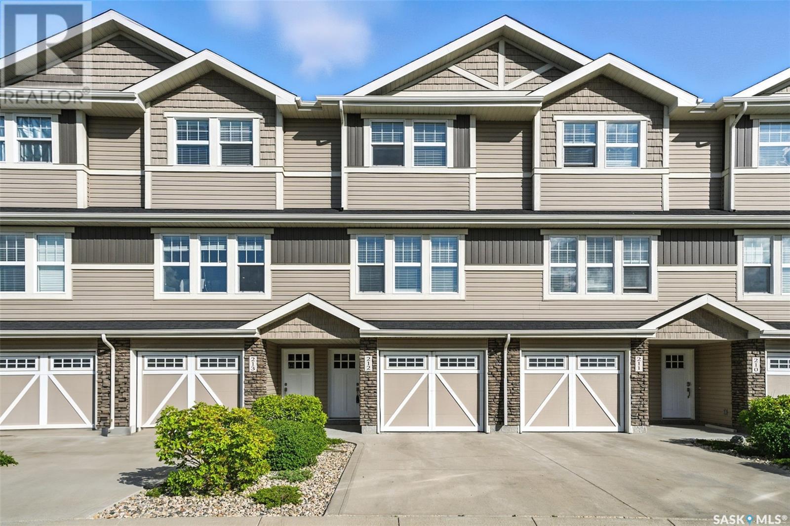 212 542 Pringle CRESCENT|Saskatoon, Saskatchewan S7T0W9