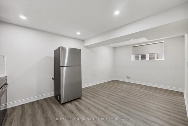 房产图片 39 - 135 Ian Ormston Dr