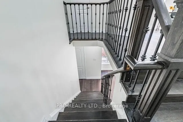 Additional image 22 of 631 Rossellini Dr