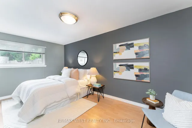 Additional image 20 of 31 Pixley Cres