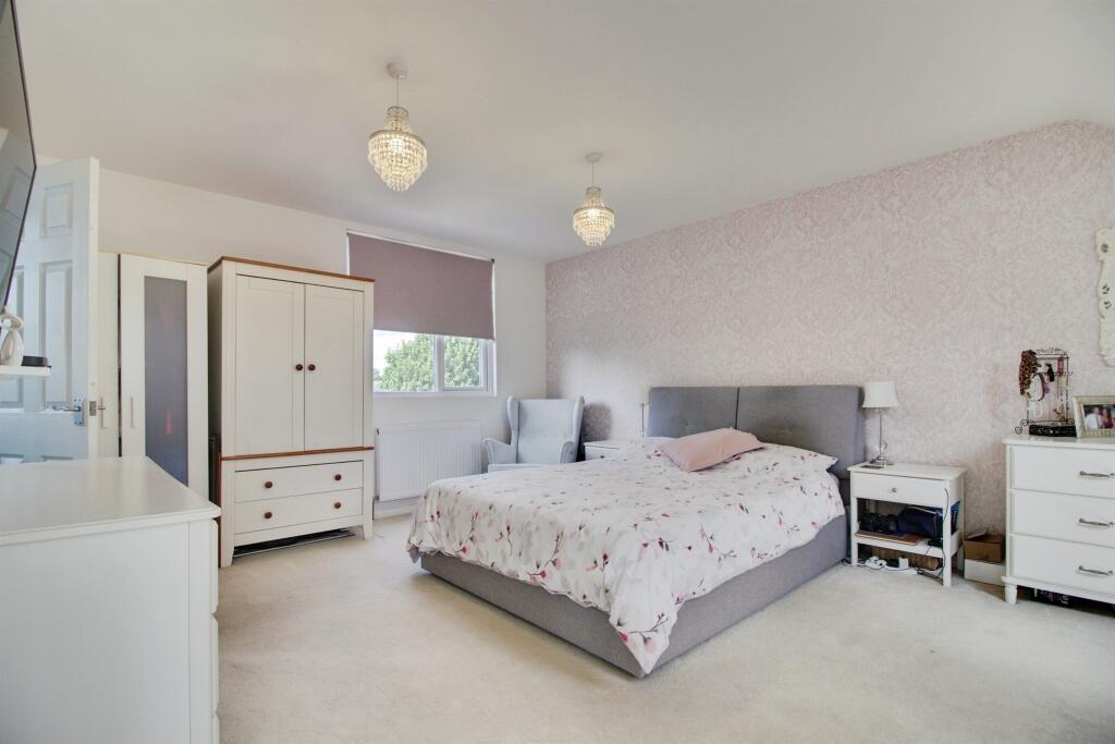 Additional image 8 of Stonecross Road, HATFIELD