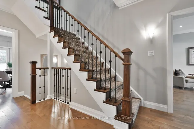 Additional image 16 of 4113 Bonavista Cres