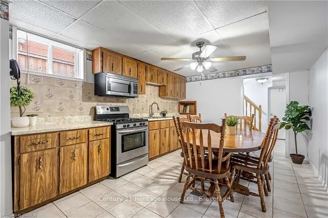 房产图片 9 - 东18街366号