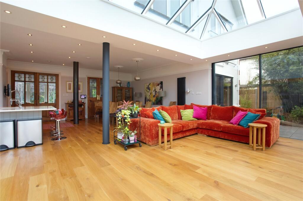 Additional image 11 of York Road, St. Albans, AL1