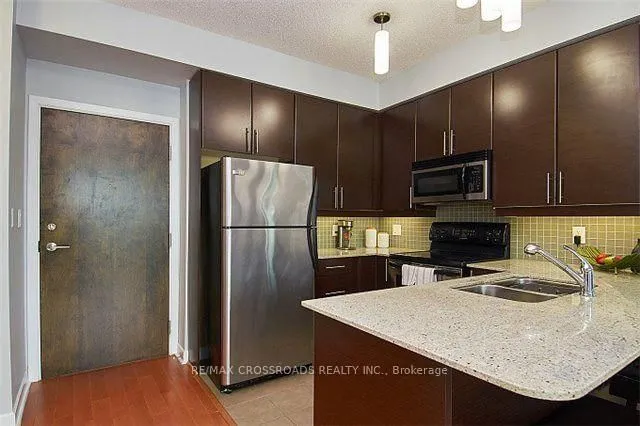 Additional image 4 of 18 Harbour St Unit 2209