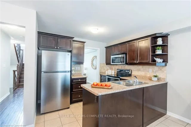 Additional image 5 of 69 Hepworth Cres