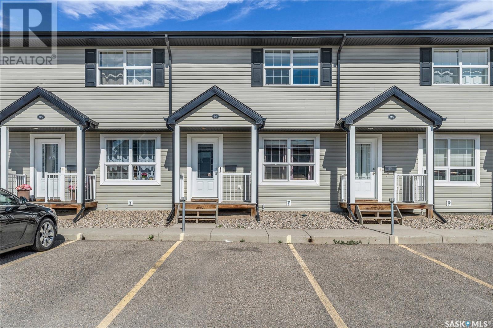 Property image for 94 4500 Child AVENUE|Regina, Saskatchewan S4X0B1