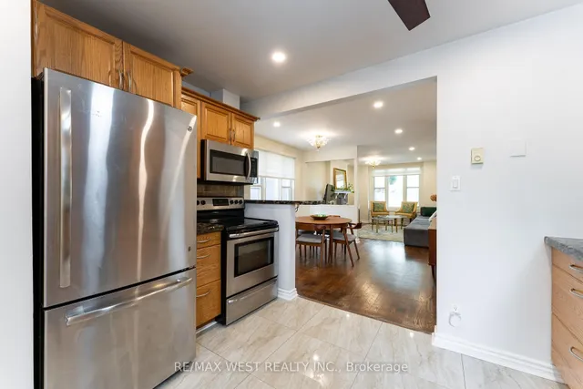 Additional image 26 of 420 Kingston Rd