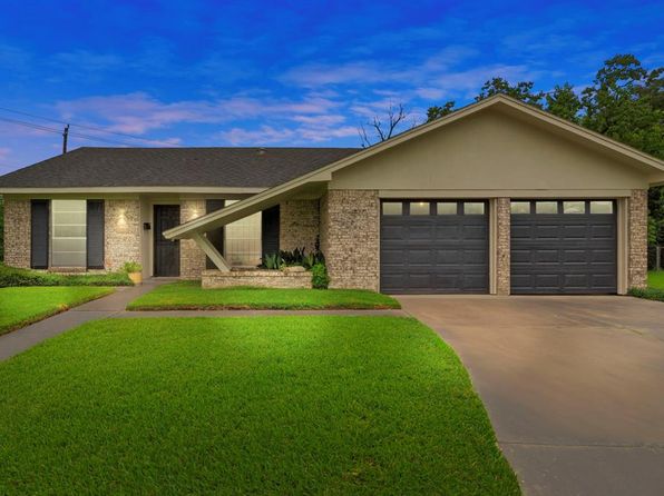 5107 Bungalow Ln, Houston, TX 77048