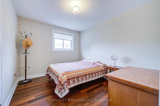 Additional image 22 of 9 Thane Crt