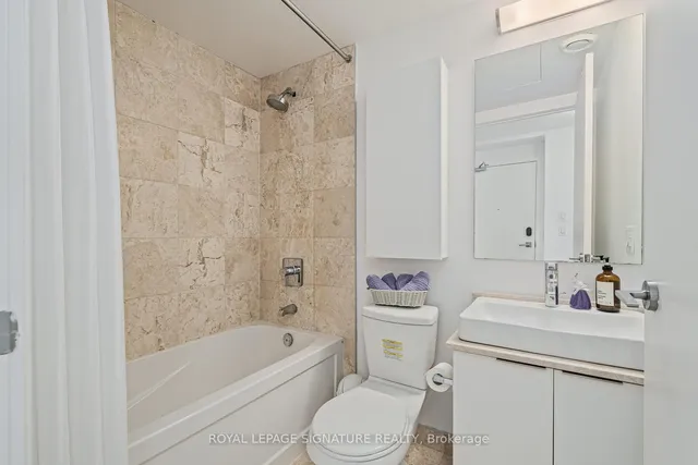 Additional image 5 of 14 York St Unit 5211