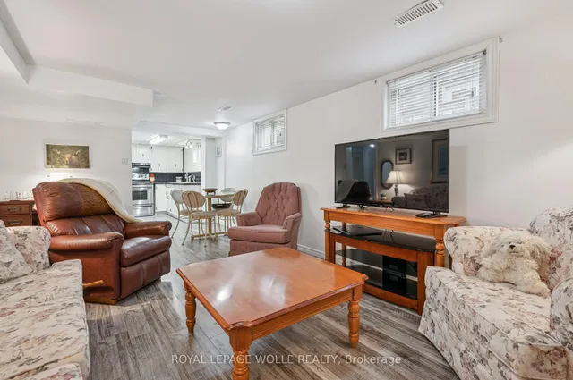 Additional image 22 of 854 Guelph St