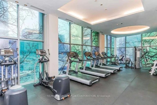 Additional image 18 of 38 Grenville St Unit 1909