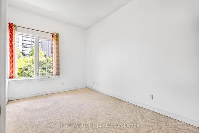 Additional image 30 of 205 Wellesley St Unit 205